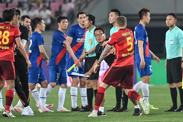 杜月徵与张志雄表现优异却未能入选国足大名单解析